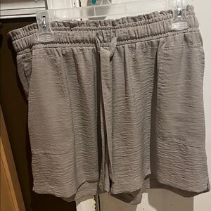 Soho Women's Athletic Shorts in Beige